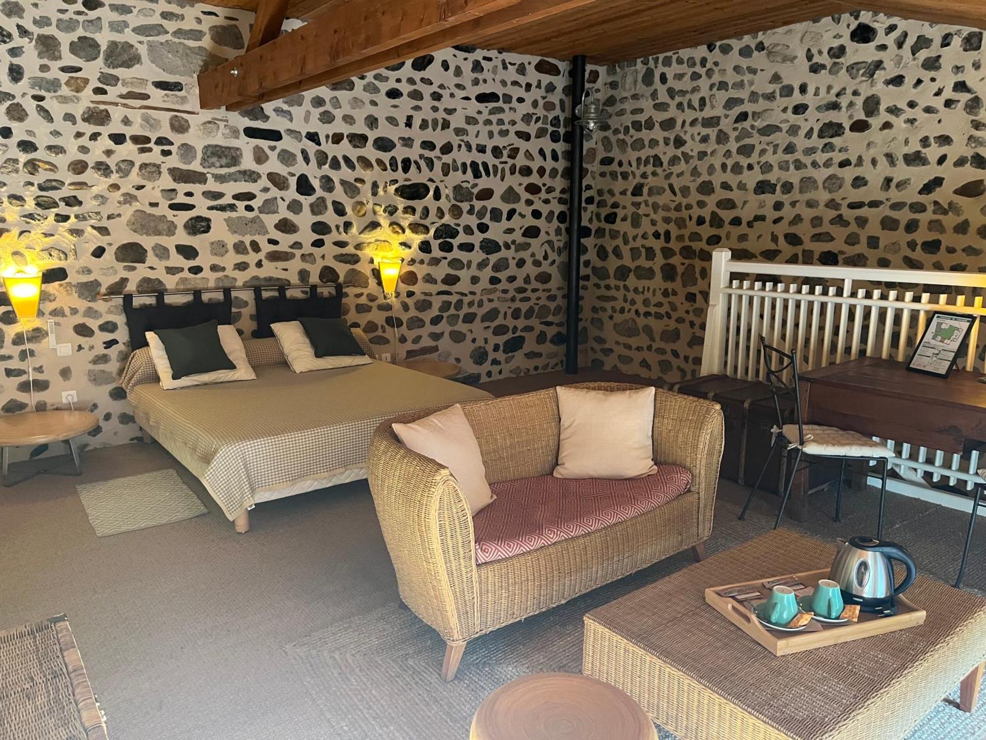 La Cour Carree Hotel Perrier Eksteriør billede
