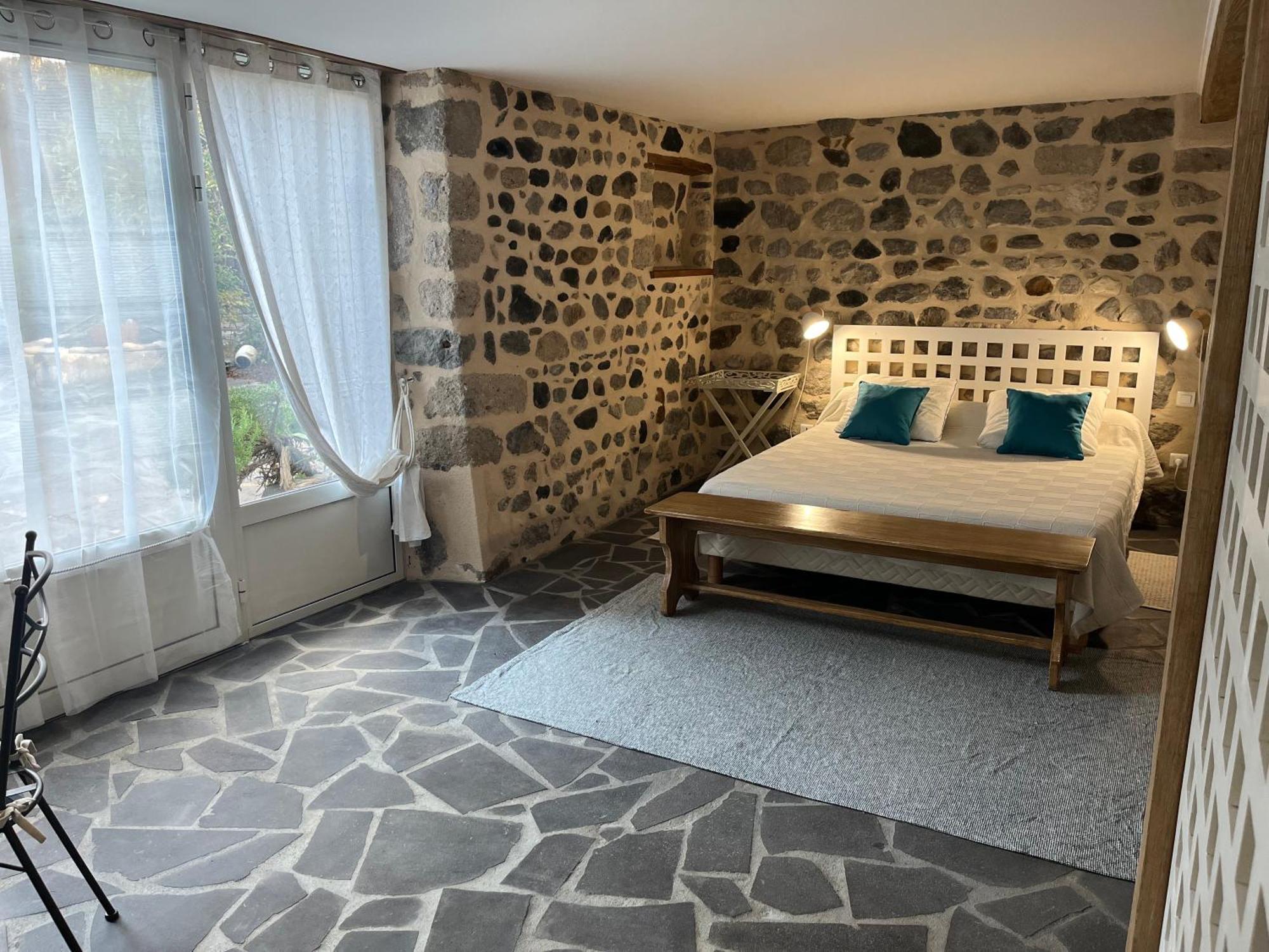 La Cour Carree Hotel Perrier Eksteriør billede