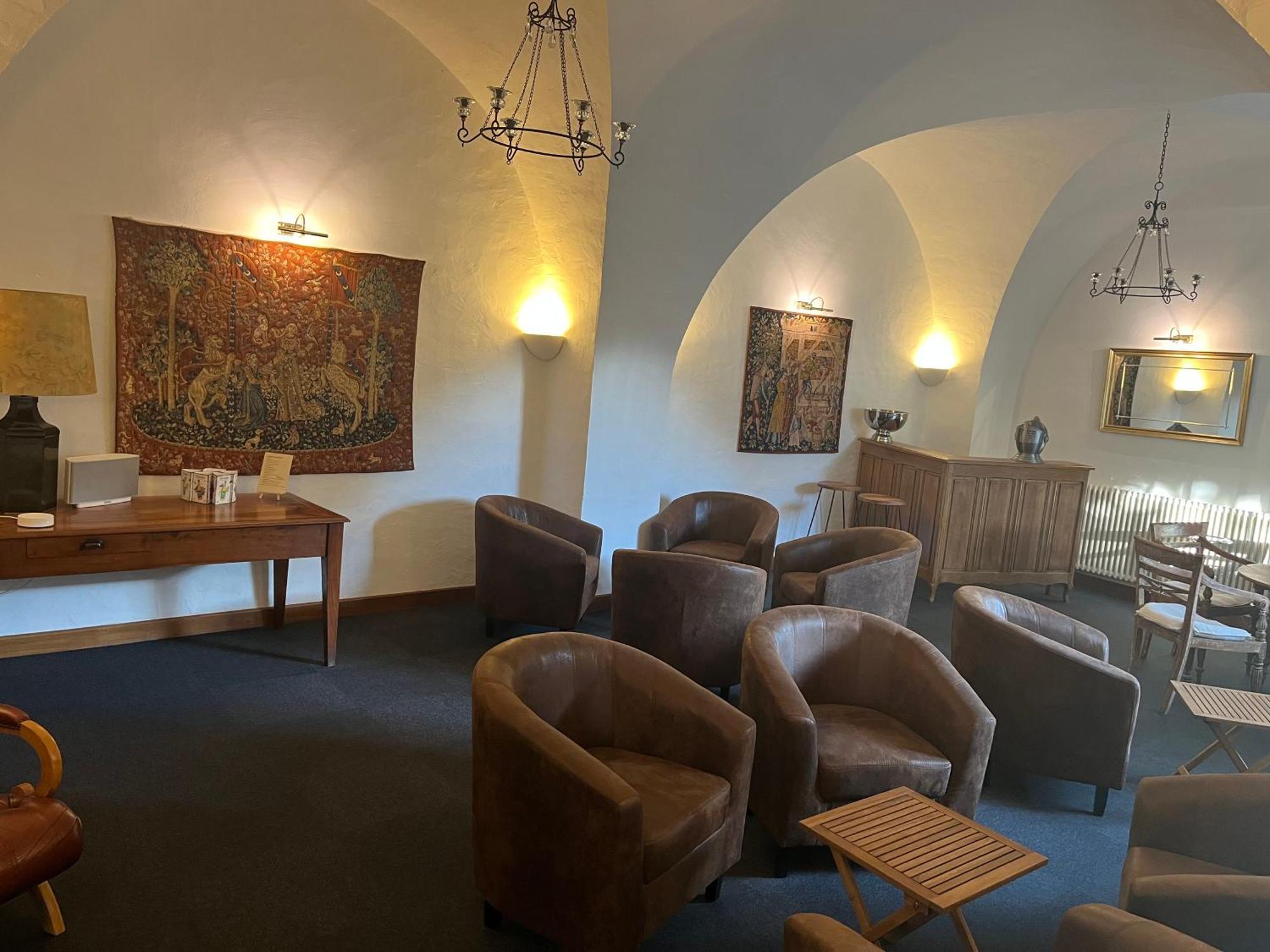 La Cour Carree Hotel Perrier Eksteriør billede